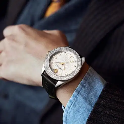 旅游团韶关旅游景区张导游1989